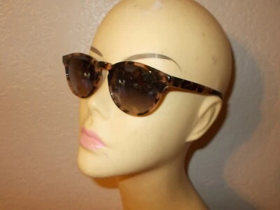 Gafas de sol Warby Parker Percy 285 marco tortuga lentes grises Foto 1 de 4