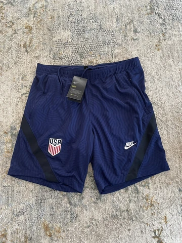 Nike VaporKnit USA On Field Soccer Shorts [CD9928-421] Size: Large Men’s Cover