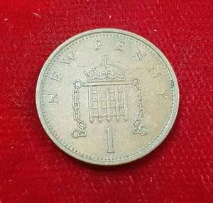 1 One Penny 1971 Elizabeth Great Britain England United Kingdom Coin Coin - Picture 1 of 2