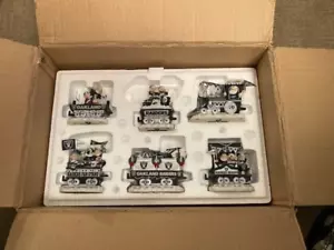Danbury Mint NFL Oakland Raiders Christmas Express Santa Train Set - w/Paperwork - Picture 1 of 22
