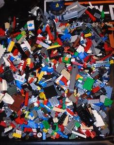 LOTTO MISTO 5,5 LIBBRE DI MATTONCINI LEGO, PIASTRE BASE, PARTI (13) - Foto 1 di 1