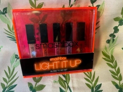 Smashbox 5 Pc Light It Up Gloss To Go Lip Gloss Gift Set, New W/Box - Image 1 of 2