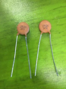 2500pf 2.5nf 1000 Volt 1KV +/-20% Disc Ceramic Capacitor VINTAGE NOS - Picture 1 of 1