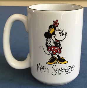 Walt Disney World Minnie Mouse Mail Squeeze Mug Coffee Cup - Picture 1 of 5