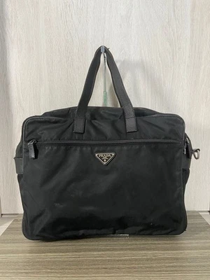 Bolso de Negocios PRADA con Placa de Logotipo Triángulo, Cuero Nylon, Negro, Para Hombre U7227 Foto 1 de 4