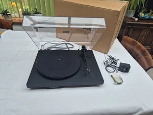 PRO-JECT DEBUT III PHONO SB TURNTABLE BUILT IN PHONO PRE-AMP ORTOFON Cartridge  - Picture 1 of 17