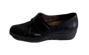 Mephisto Size 9.5 Leather Low Wedge Black Air Jet Wedge 1.5” 91814084  #1701 - Picture 1 of 9