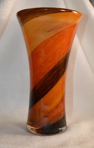 Jarrón de vidrio artístico vintage Teleflora naranja marrón remolino 9" - Imagen 1 de 9