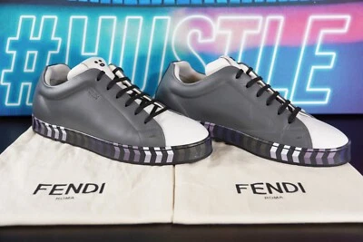 Zapatillas bajas Fendi gris/blanco - talla UK8 Foto 1 de 4