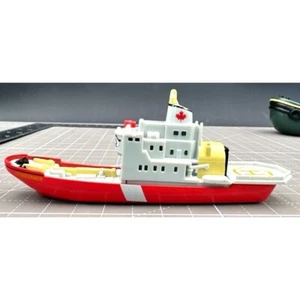 1998 Ertl Theodore Tugboat Constance Coast Guard Boat Diecast Figure - Picture 1 of 4