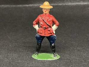 Royal Canadian Mounted Policeman On Foot By Benbros  (Yellow 495) - Picture 1 of 8