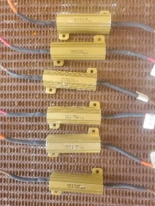 Menge (6) Dale RH-50 1 OHM 1% 50W, RH-50,3 OHM 50W, P/N M0923, M0820 3 von Ea. - Bild 1 von 5