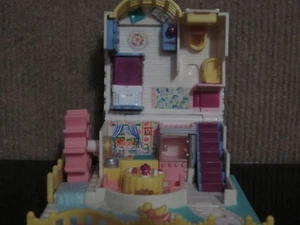 Vintage Polly Pocket Grandma's Cottage 1994 Pollyville Bluebird No Figures - Picture 1 of 13