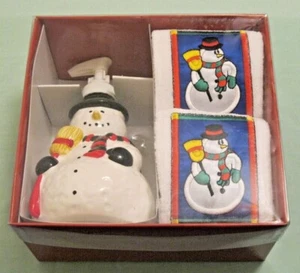 Christmas Snowman Bathroom Set Soap Bottle and Wash Cloths NEW Winter Cute - Picture 1 of 3