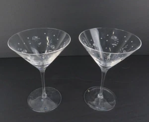NOS Lot of 2 Williams Sonoma Etched Snowmen Martini Glasses - Picture 1 of 5