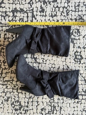 Apt 9 Dede Bota Tacón Gamuza Negra Talla 7M Foto 1 de 4