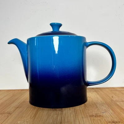 Le Creuset Grand Teapot 1.3 Liter Stoneware Azure Blue Lidded New - Image 1 of 4