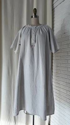 Антикварное льняное платье 1900-х годов с инициалами под одежду малый/средний размер - Изображение 1 из 4