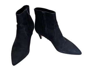 Express Damengröße 7 schwarze Wildlederimitat-Booties mit Pfennigabsatz  - Bild 1 von 10