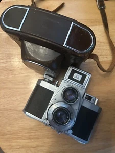 Rare Samocaflex 35 TLR 35mm camera 82% condition fully working - Picture 1 of 17