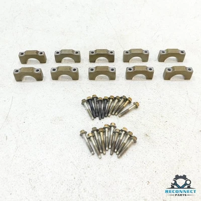 05-09 Range Rover Sport LR3 L320 Árbol de levas derecho Soporte de abrazadera de leva con juego de pernos OEM Foto 1 de 4