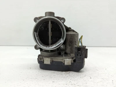 BMW 550i 2011-2016 carrocería del acelerador QZRK8 Foto 1 de 4