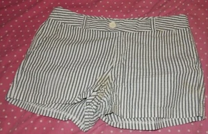 FOREVER 21 SHORTS BLACK WHITE SEERSUCKER MEDIUM M  - Picture 1 of 5