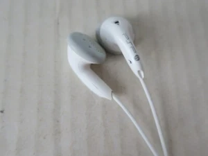 CASQUE FILAIRE DE LA PSP SONY - BLANC - Picture 1 of 1