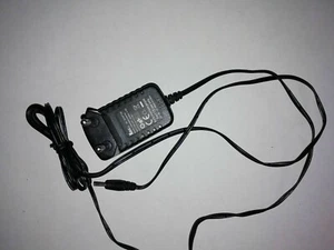 Chargeur AC Adaptor 1.2A 5V Ktec (K5AA0500120W1EU) - Photo 1/1