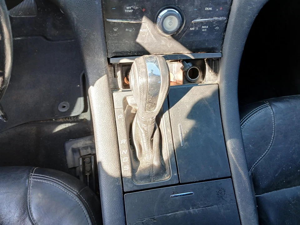 Used Automatic Transmission Shift Lever Assembly fits: 2013 Ford Taurus  Grade A Foto 1 de 4