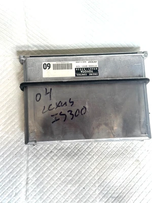 Computadora módulo de control del motor Lexus IS300 2003-04 ECM 89661-53530 OEM (AA 340) Foto 1 de 4