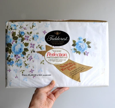 NOS Vintage Fieldcrest Retro 60s 70s Rose Delight Full Flat Sheet Only 81 x 104" - Image 1 of 3