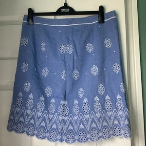 Women’s MIDI Skirt Laura Ashley Size 14 Blue And White Floral - Picture 1 of 4