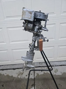 Antique 1930 Johnson Sea Horse A-50 4HP Twin Cylinder Outboard Boat Motor  - Picture 1 of 21