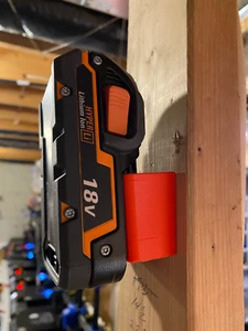 RIDGID 18v Battery Mount Wall Bracket Hanger 10 Pack No BATTERIES Included - Picture 1 of 5