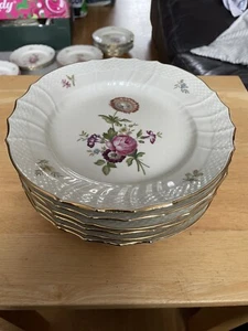 6 platos de almuerzo festoneadas Royal Copenhagen Frijsenborg (flores sajonas) 22,5 cm - Imagen 1 de 11