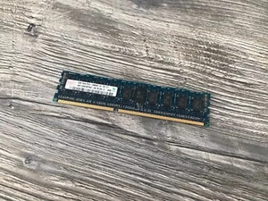 4x 2GB Kit Set Hynix HMT125R7BFR4C-H9 T7 AA-C PC3-10600R Server Speicher-RAM - Bild 1 von 4