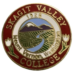 Skagit Valley College Mount Vernon Washington Souvenir Pin - Picture 1 of 2