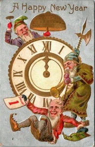 HAPPY NEW YEAR - GNOMES LAY AROUND CLOCK - 1909 - EMBOSSED HOLIDAY POSTCARD - Picture 1 of 2