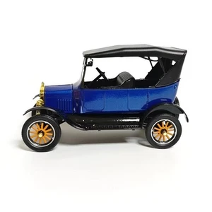 Ford Model T Alloy Car Model Blue 1/24 - Picture 1 of 5