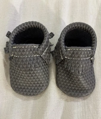 Свежесобранные кожаные мокасины детские размер 1 серые - Изображение 1 из 3