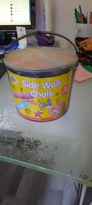 Side Walk Chalk Straßenmalkreide im Eimer - 20 Stück  - Bild 1 von 2