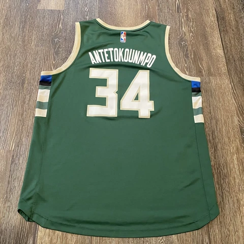 Fanatics Milwaukee Bucks Giannis Antetokounmpo Men's Green Jersey Size Large Cover