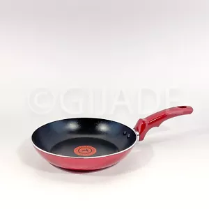 T-FAL Total Antihaft Bratpfanne 8" - Thermo-Spot Hitzeanzeige Rot - Bild 1 von 6
