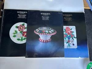 3 Sotheby's Auction Catalogs Paperweights New York 1989-90 - Foto 1 di 8
