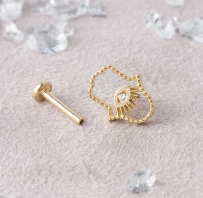 Piercing Hamsa de diamantes en oro amarillo macizo de 14 K para mujer Foto 1 de 4