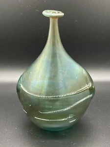 Jarrón de vidrio artístico iridiscente Bagley  - Imagen 1 de 10