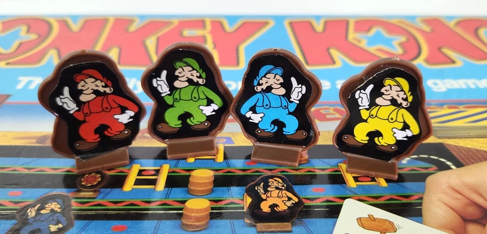 Vintage MB Donkey Kong 4x Super Mario Playing Pieces, Movers, Nintendo, 1983 - Image 1 of 1