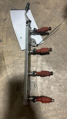 ✅ 2010 KIA SOUL Fuel Injection Rail OEM - Image 1 of 3