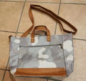 Thirty One Gifts 31 Step Up Tote Soft Camo - Picture 1 of 6